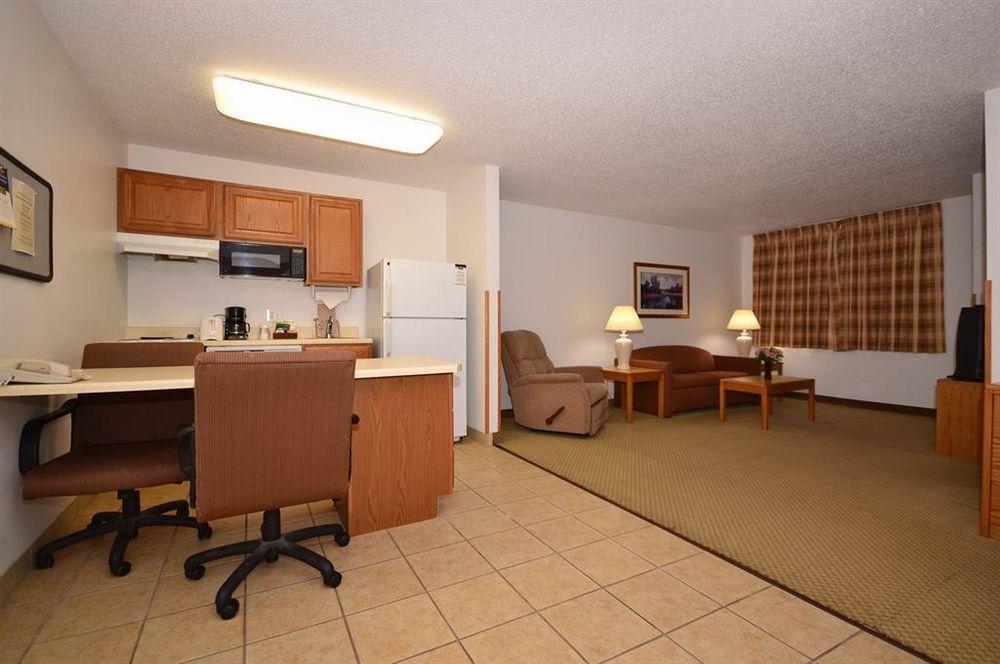 Mainstay Suites Cedar Rapids North - Marion Facilities photo