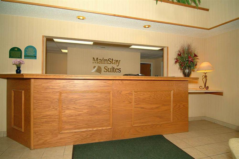 Mainstay Suites Cedar Rapids North - Marion Room photo